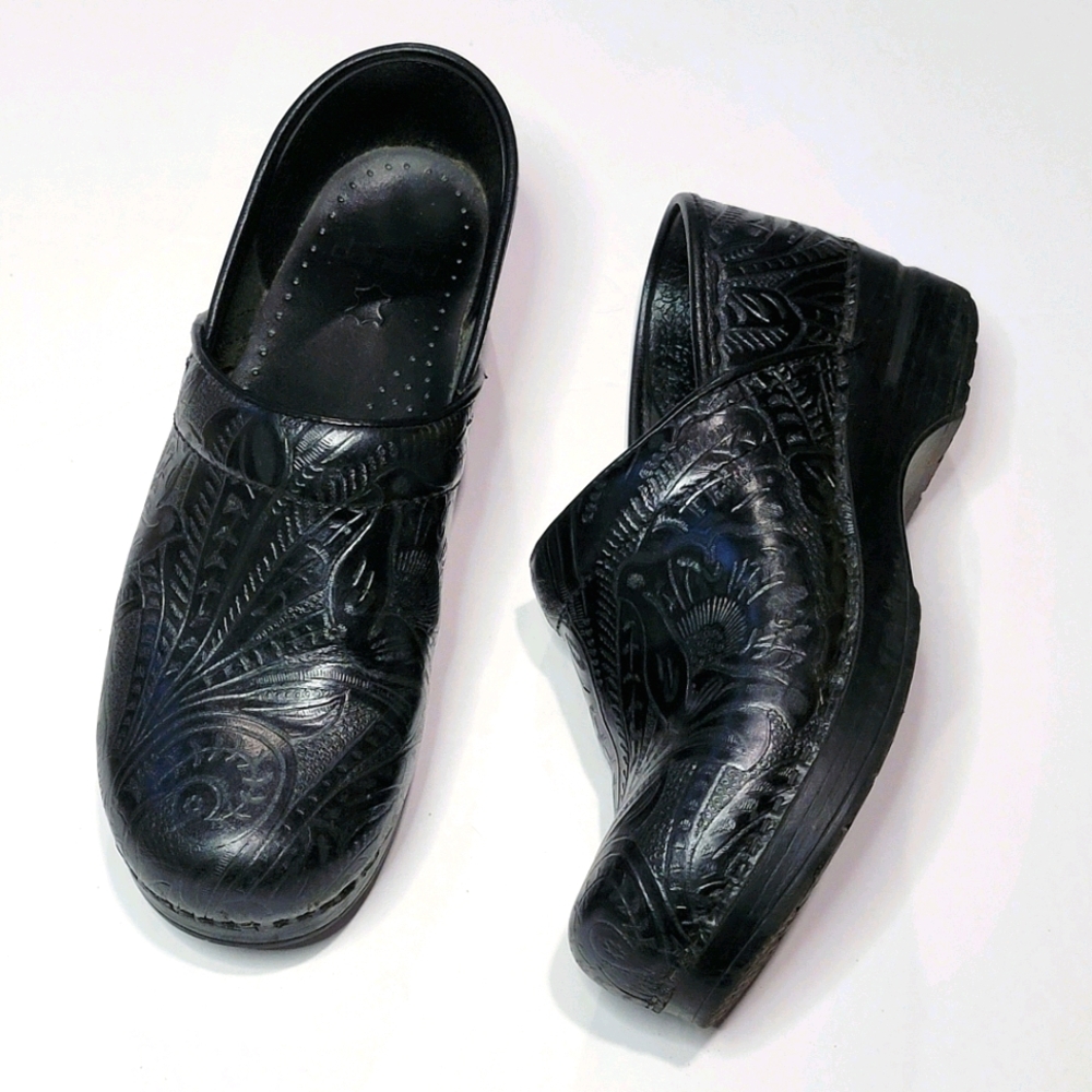 Dansko Nursing Shoes
